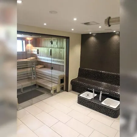 Gemuetliche Ferienresidenz Mit Meerblick Ueber Wundervolle Luebecker Bucht