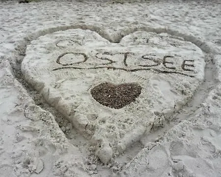 Gemuetliche Ferienresidenz Mit Meerblick Ueber Wundervolle Luebecker Bucht Apartment